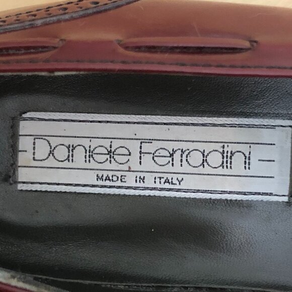 Vintage DANIELE FERRADINI Burgundy Wingtip Loafers Women's 8.5 - 9 Made in Italy - Picture 3 of 10